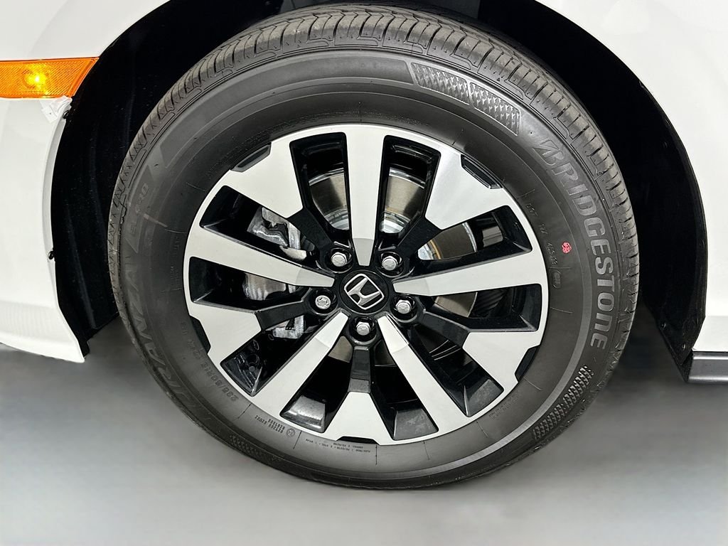 New 2026 Platinum White Pearl Honda EX-L image 32