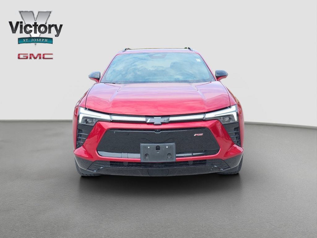 Used 2024 Chevrolet Blazer EV RS with VIN 3GNKDCRJ8RS176852 for sale in Kansas City