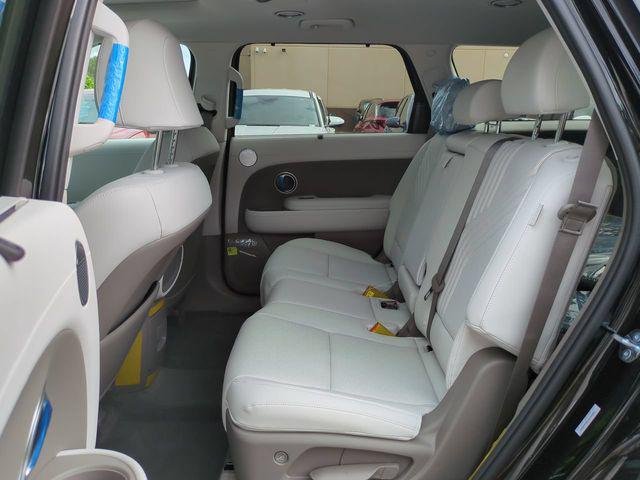 New 2026 Black Hyundai SEL Premium FWD image 13
