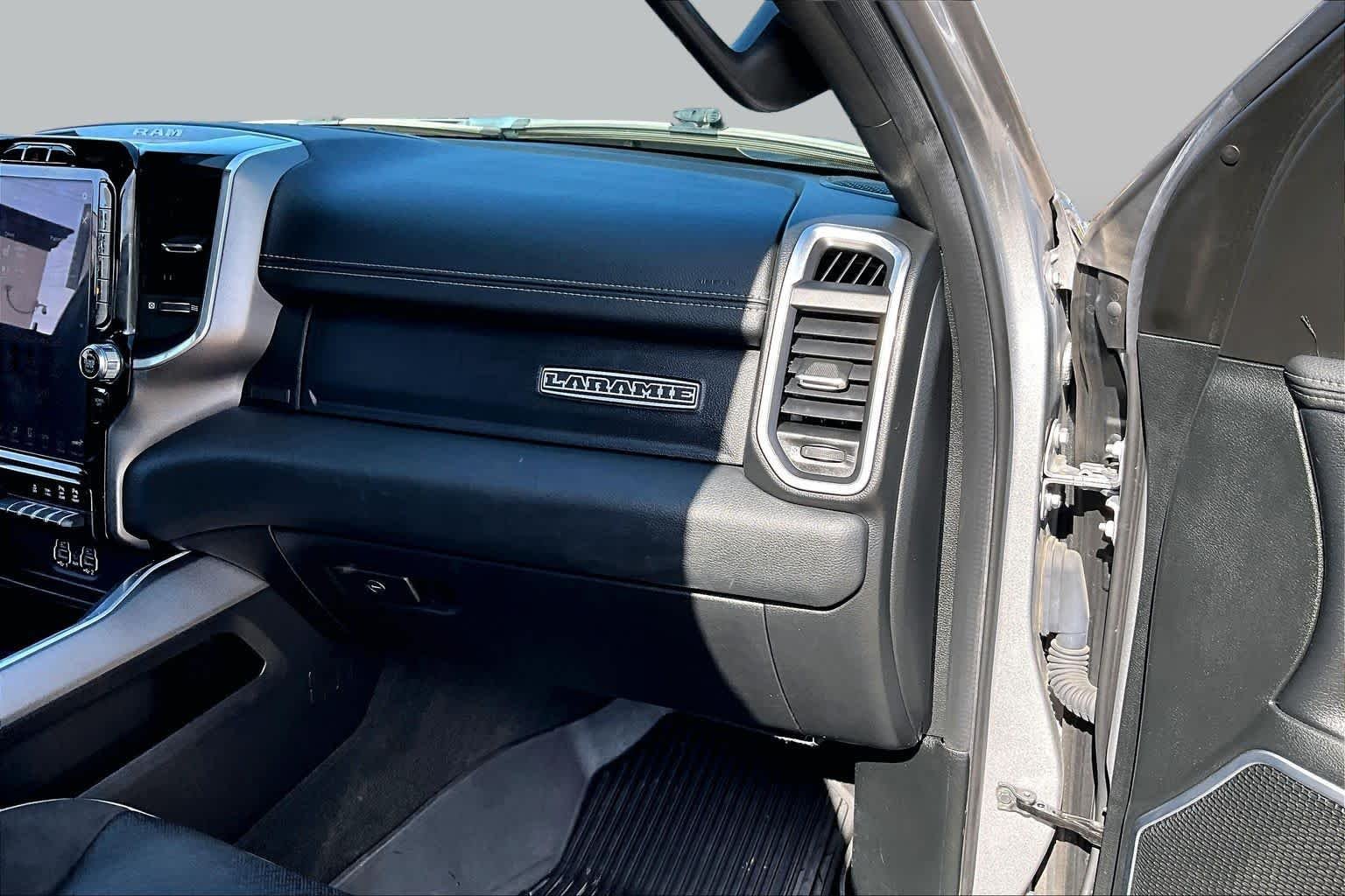 Used 2020 Billet Silver Metallic Clearcoat Ram Laramie image 19