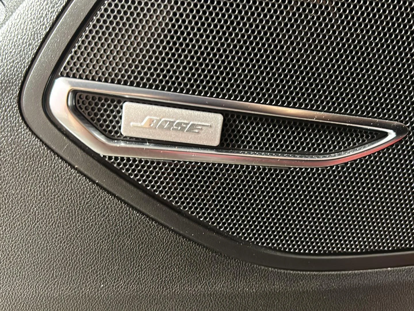 Used 2024 Cinnabar Metallic Buick Avenir image 22