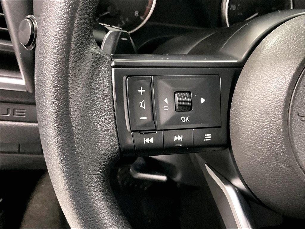 Used 2024 White Nissan S image 23