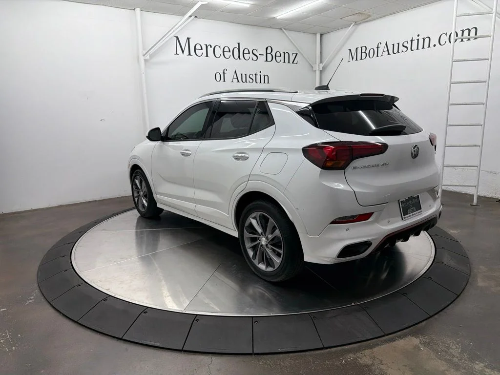 Used 2020 White Buick Essence image 5