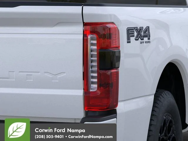 New 2026 Star White Metallic Tri-Coat Ford Lariat image 21