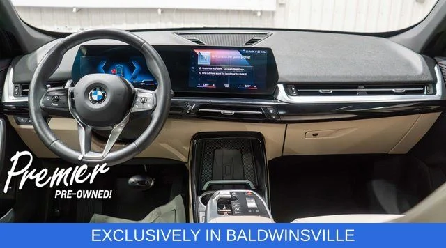Used 2023 Green BMW xDrive28i image 14