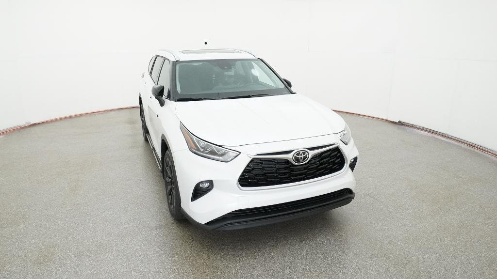 Certified Used 2026 Wind Chill Pearl Toyota Limited image 38