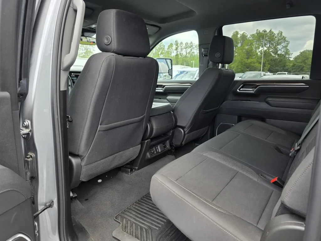 Used 2025 Sterling Gray Metallic Chevrolet LT image 13