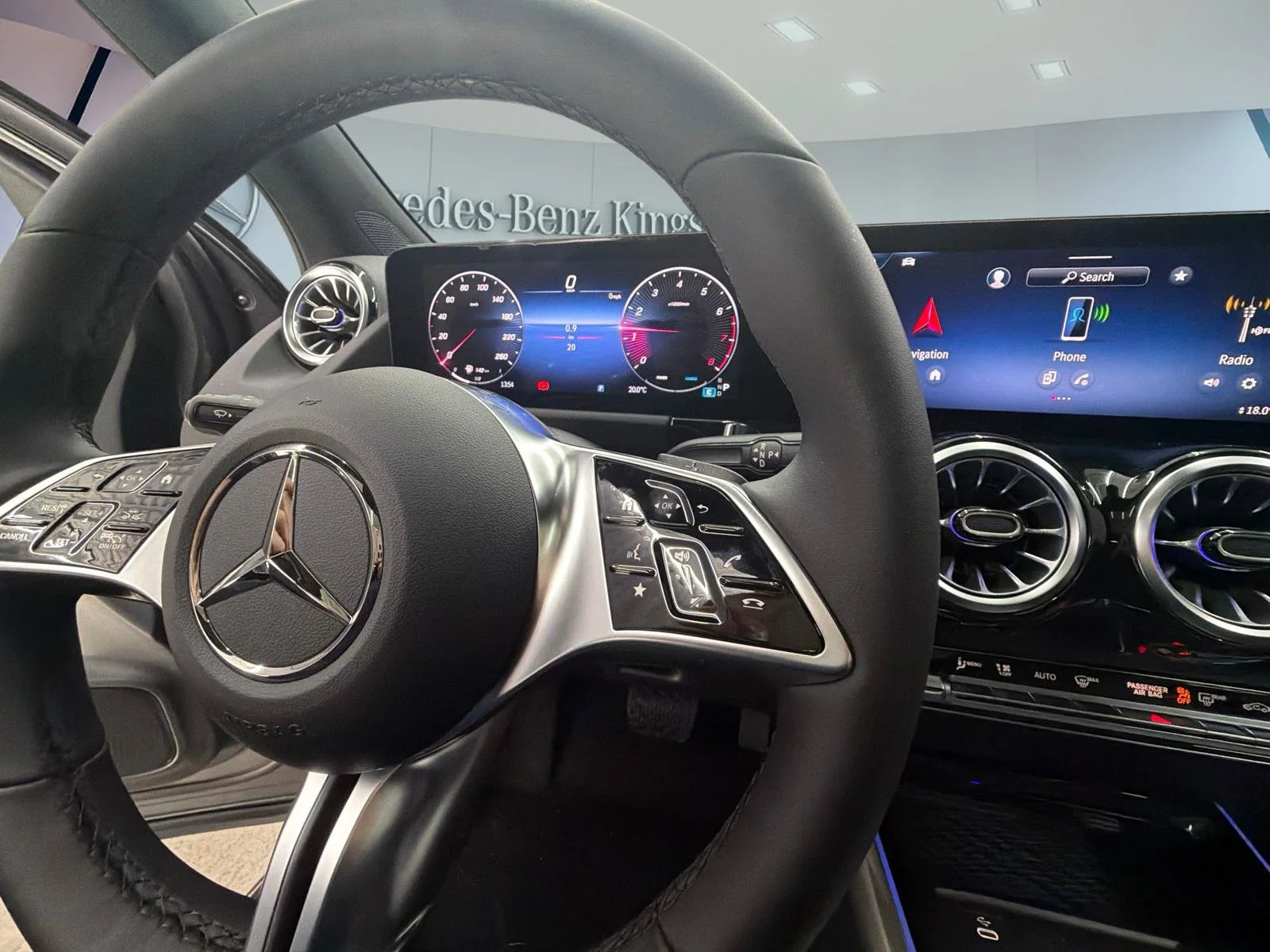 Used 2026 Grey Mercedes-Benz GLA 250 image 14