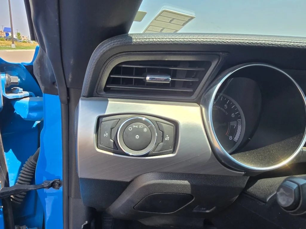 Used 2023 Grabber Blue Metallic Ford EcoBoost Premium image 16