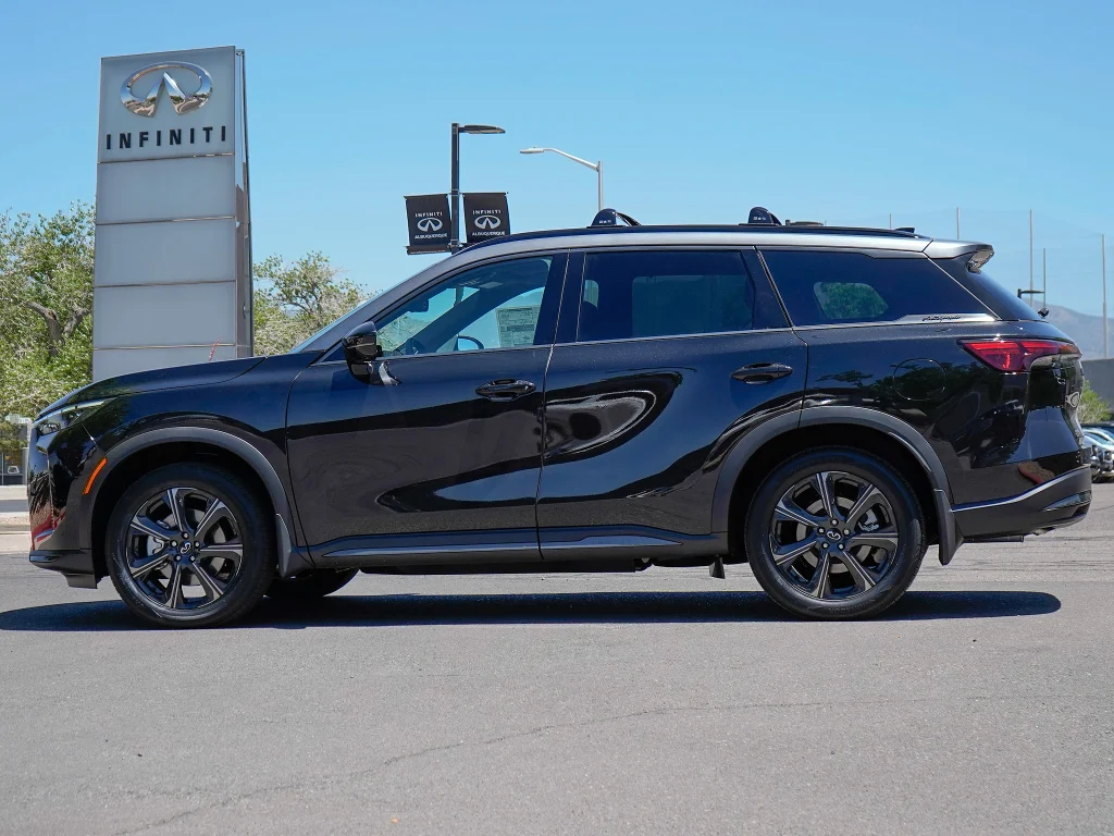 New 2027 2T MNRL BLK INFINITI Autograph AWD image 5
