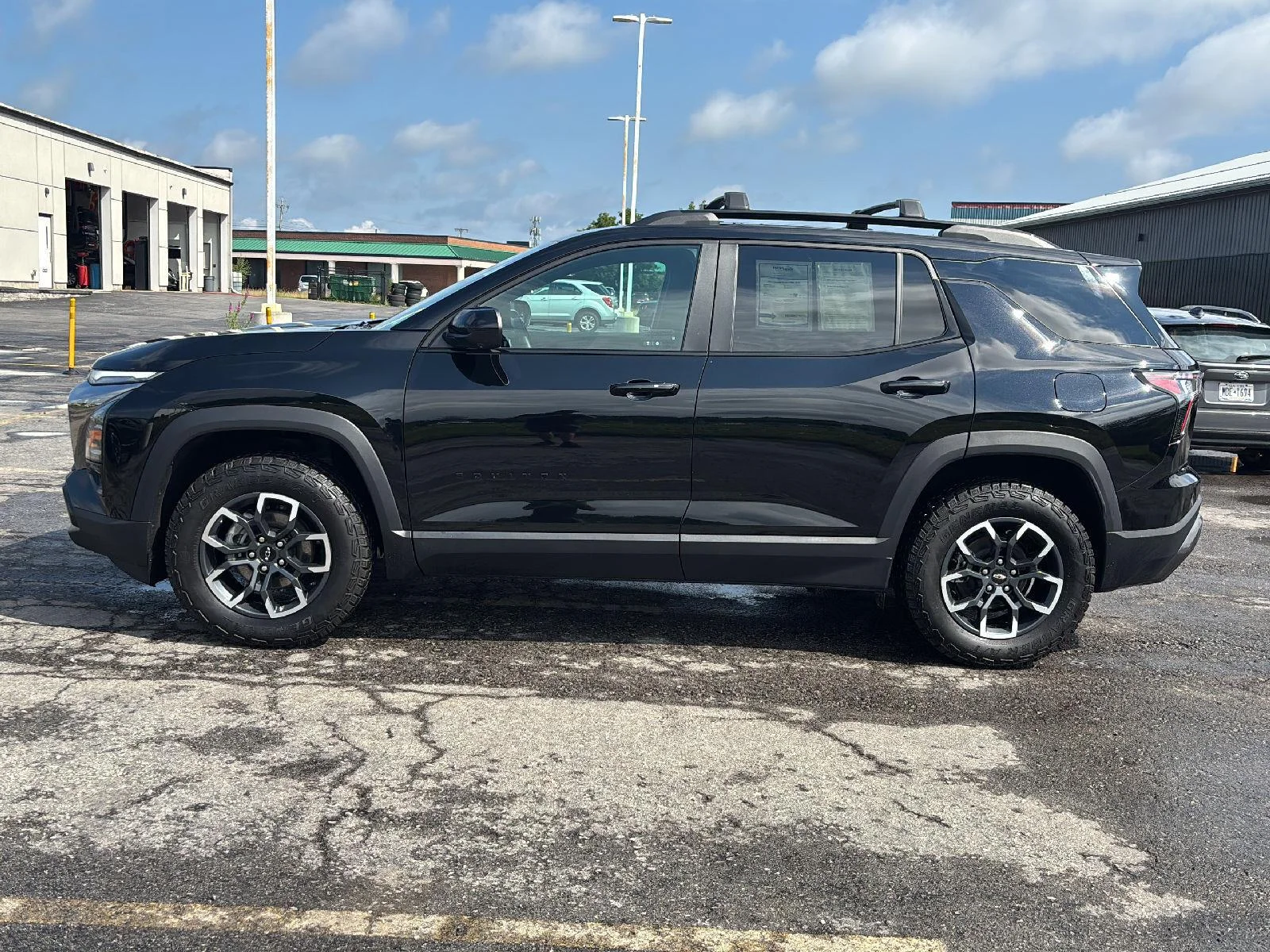 Used 2025 Mosaic Black Metallic Chevrolet ACTIV image 5