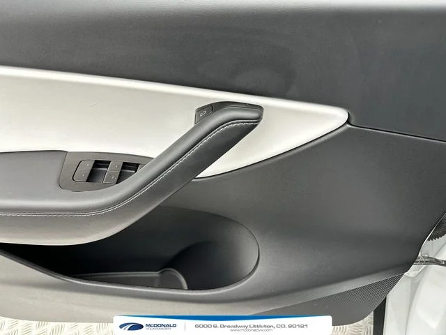 Used 2020 White Tesla Long Range image 13