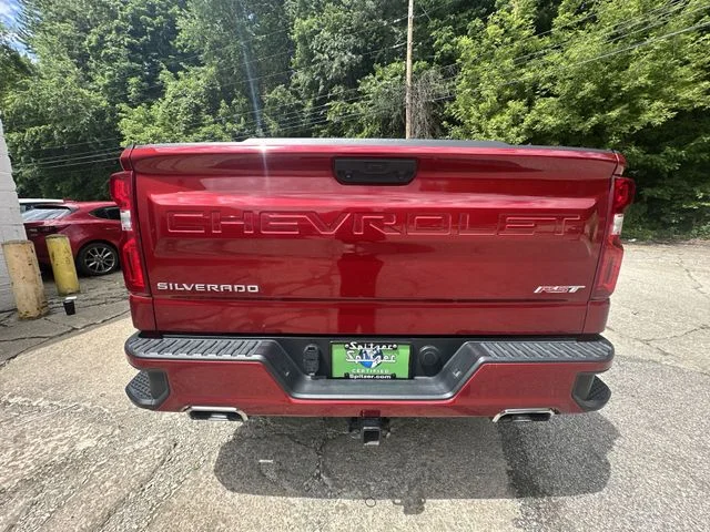 Used 2023 Red Chevrolet RST image 35