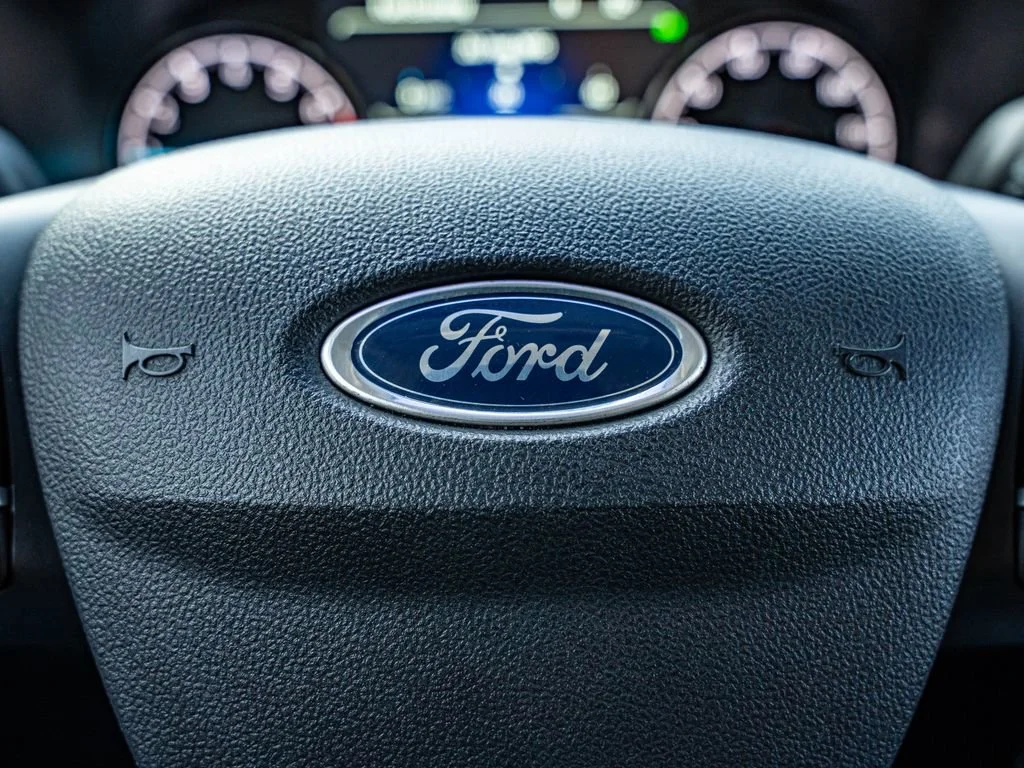 Used 2022 Carbonized Gray Metallic Ford XLT image 13