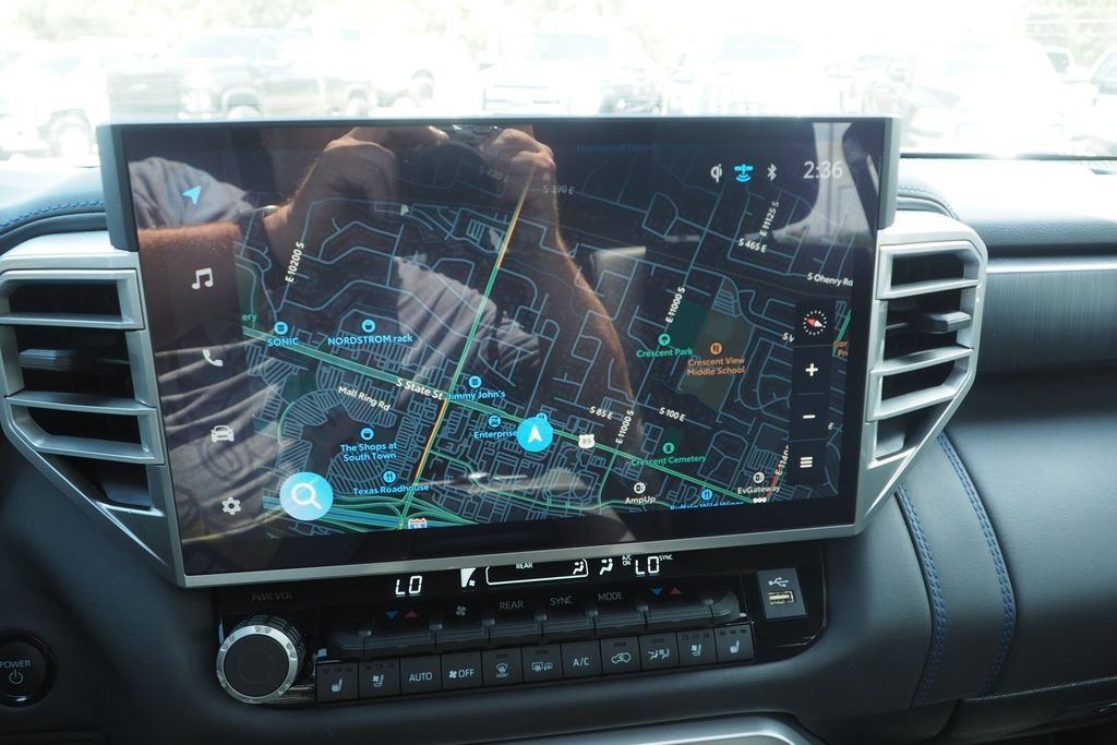 Used 2025 Black Toyota Platinum image 27