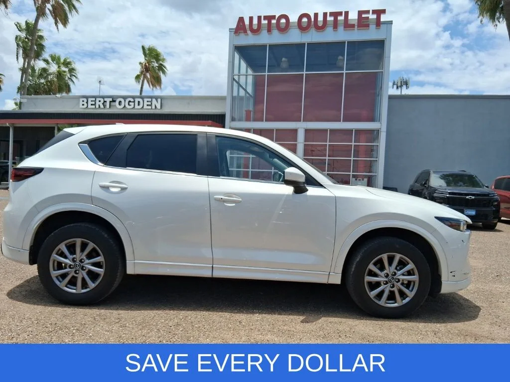 Used 2024 White Mazda 2.5 S Select Package image 4