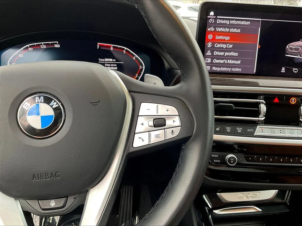 Used 2023 Jet Black BMW xDrive30i image 12