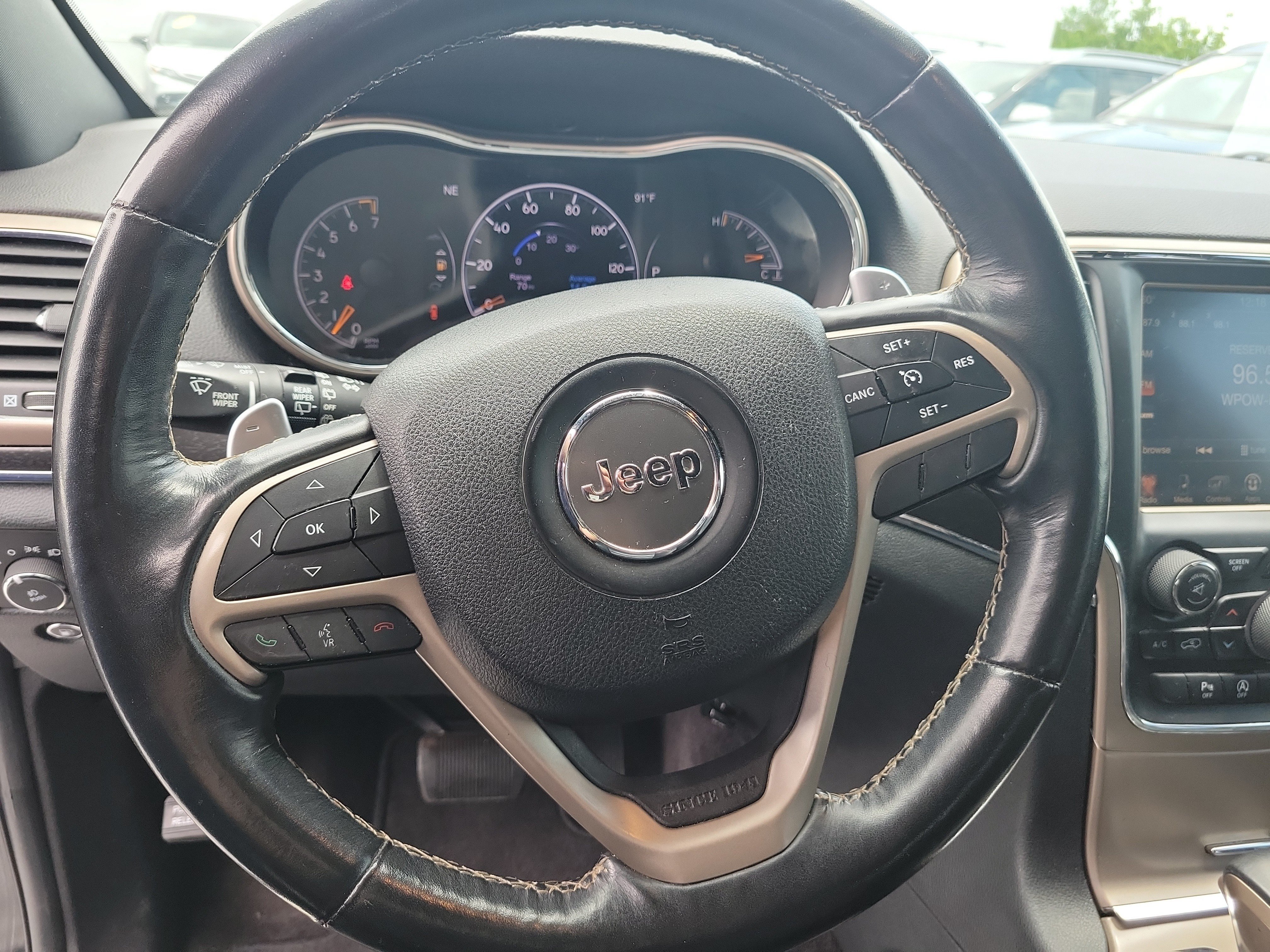 Used 2016 Brilliant Black Crystal Pearlcoat Jeep Limited image 25