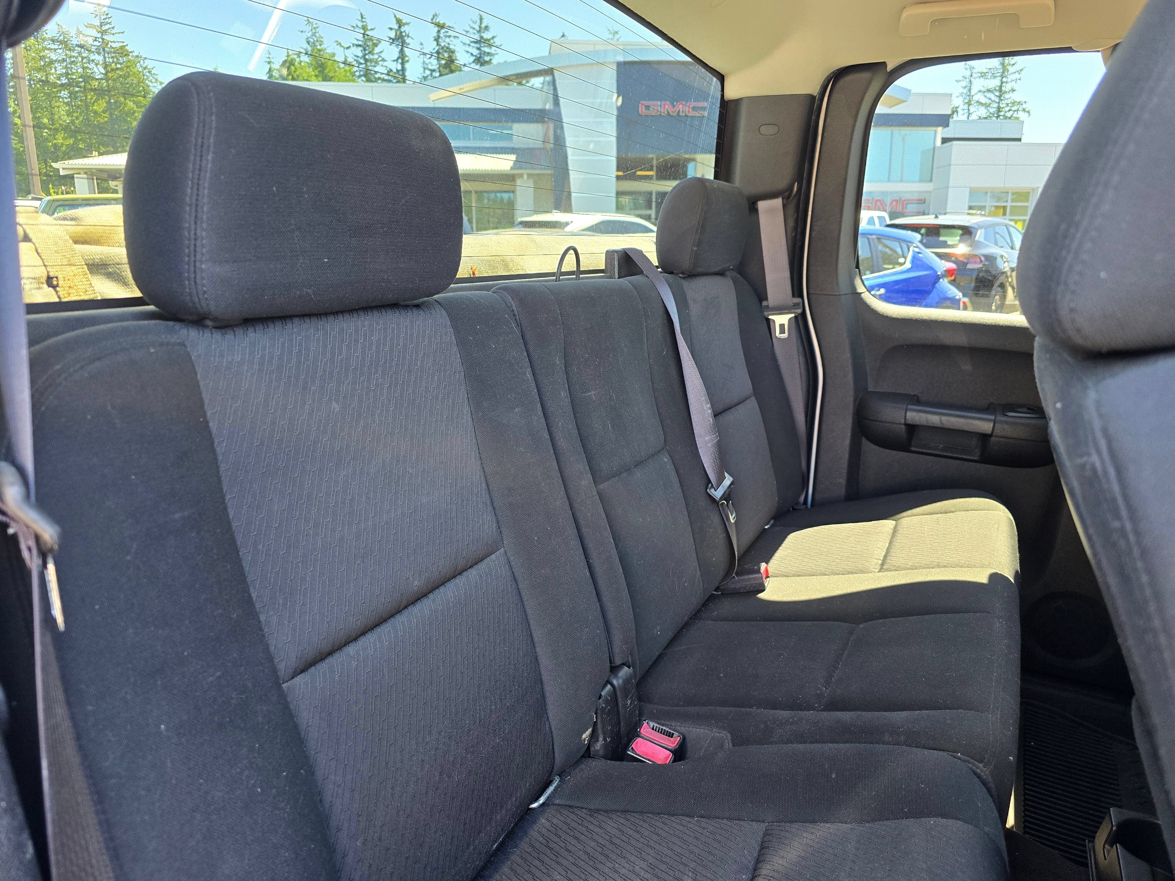 Used 2013 QUICKSILVER METALLIC GMC SLE image 12