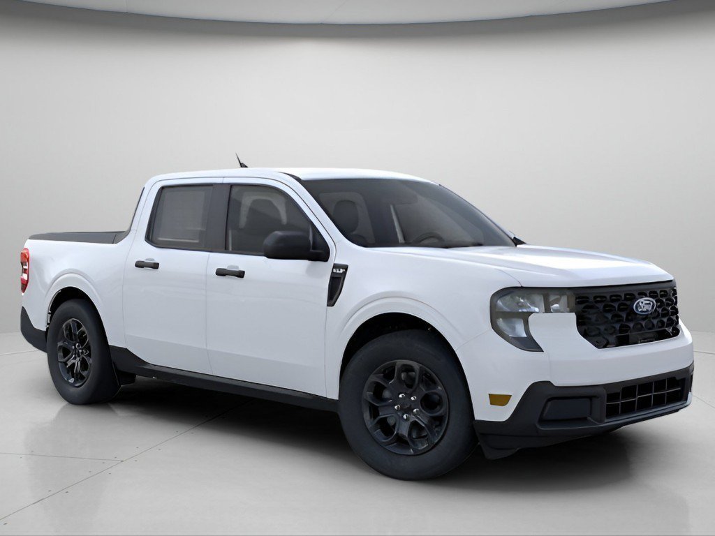 New 2026 Oxford White Ford XLT image 8
