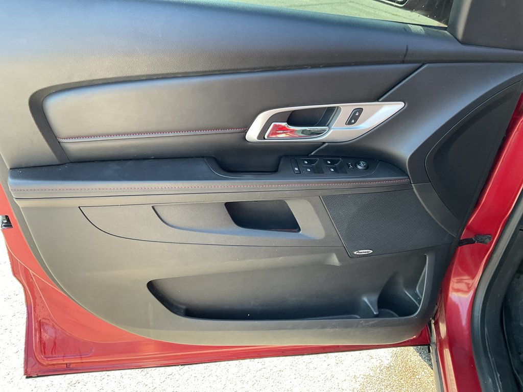 Used 2015 Crystal Red Tintcoat GMC SLT image 15