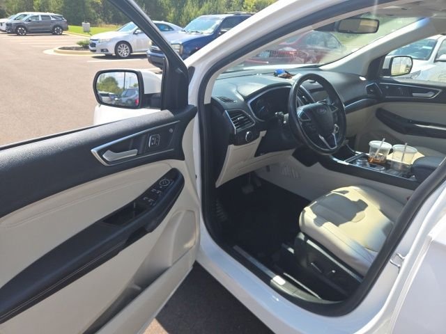 Used 2020 White Ford Titanium image 9