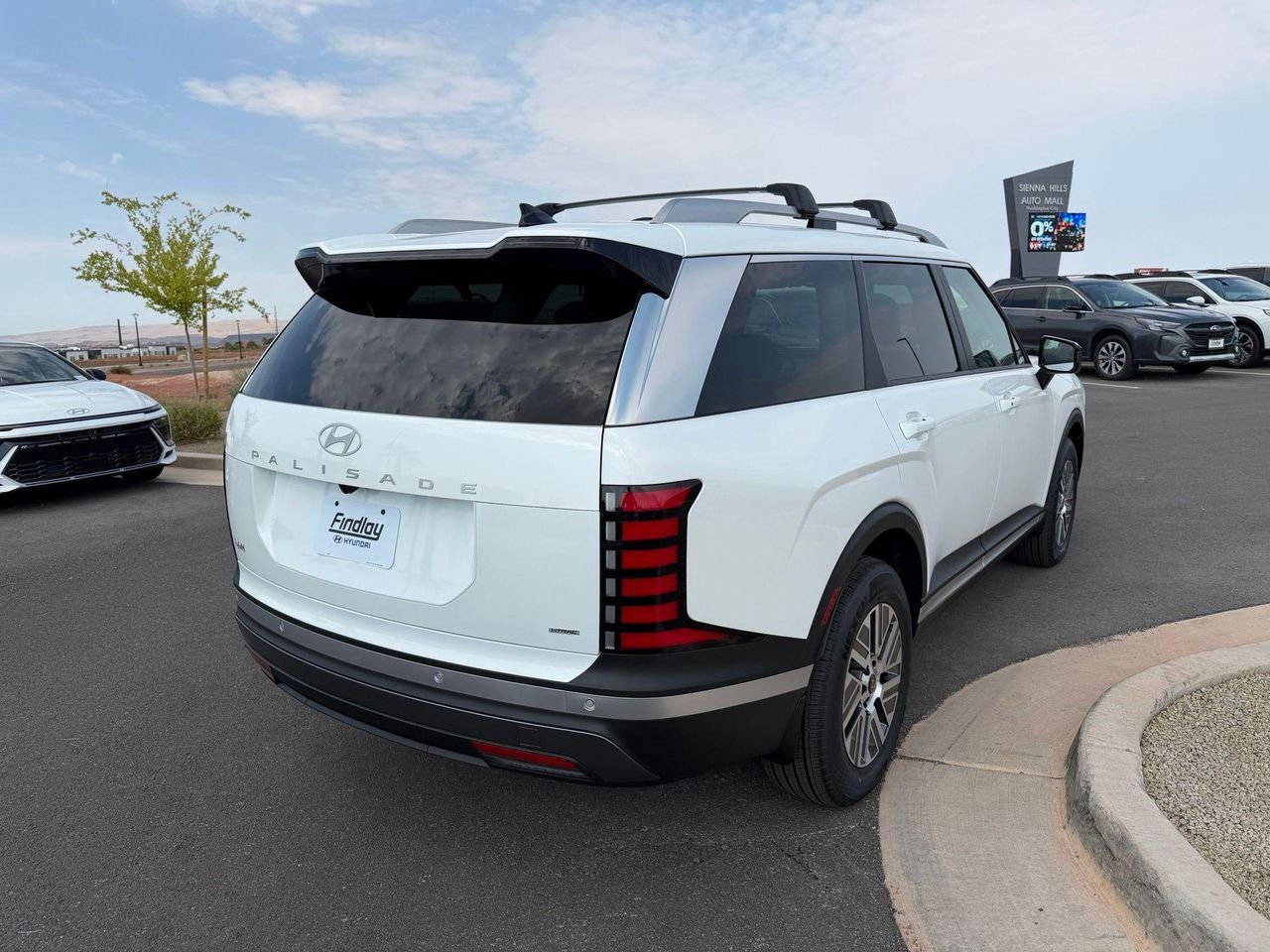 New 2027 White Hyundai SEL image 7