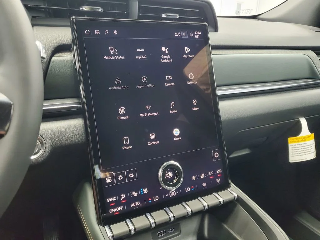 2026 GMC Terrain AT4 - Photo 18