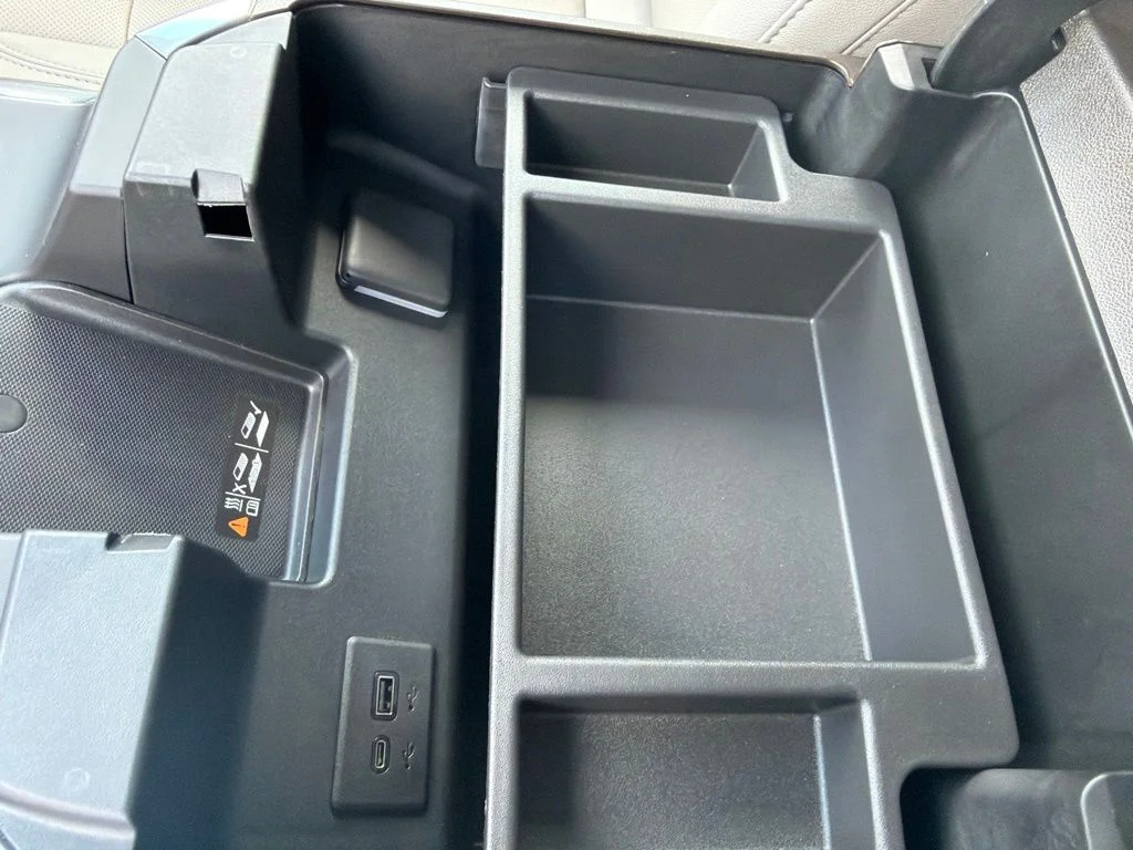 New 2026 Onyx Black GMC SLT image 31
