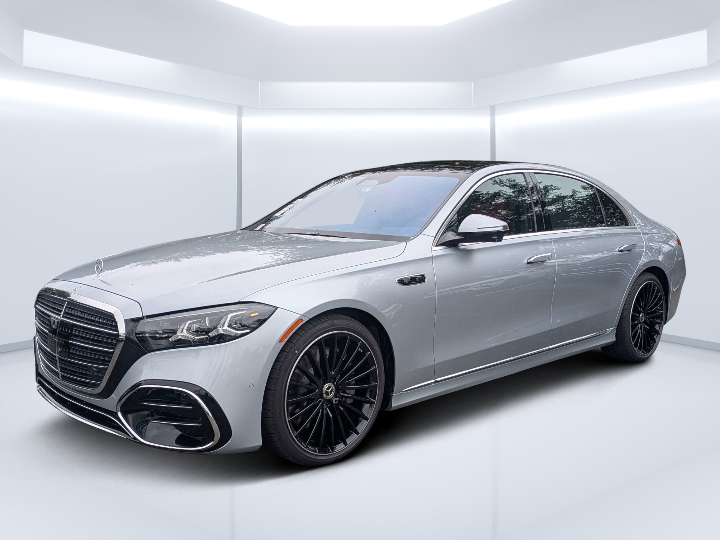New 2027 Cirrus Silver Metallic Mercedes-Benz S 580 image 7