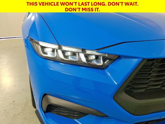 Used 2024 Blue Ford EcoBoost Premium image 13