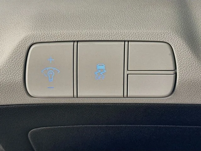 New 2026 Hyundai ELANTRA Limited