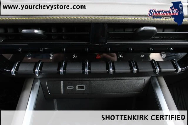 Used 2024 White Chevrolet ZR2 image 37