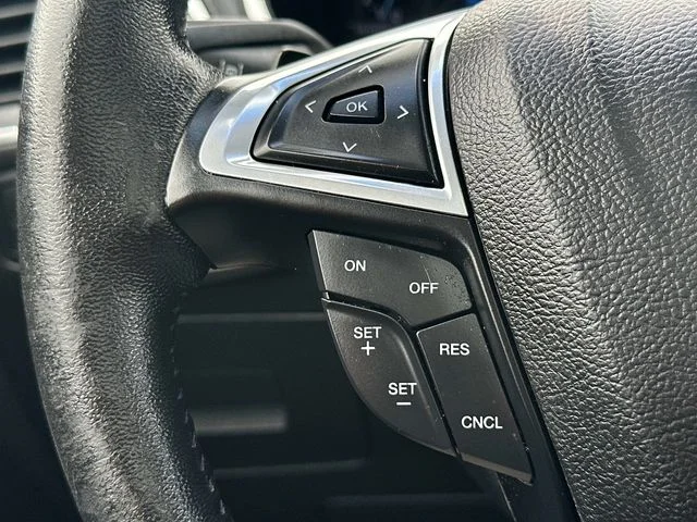 Used 2016 Blue Ford Titanium image 21