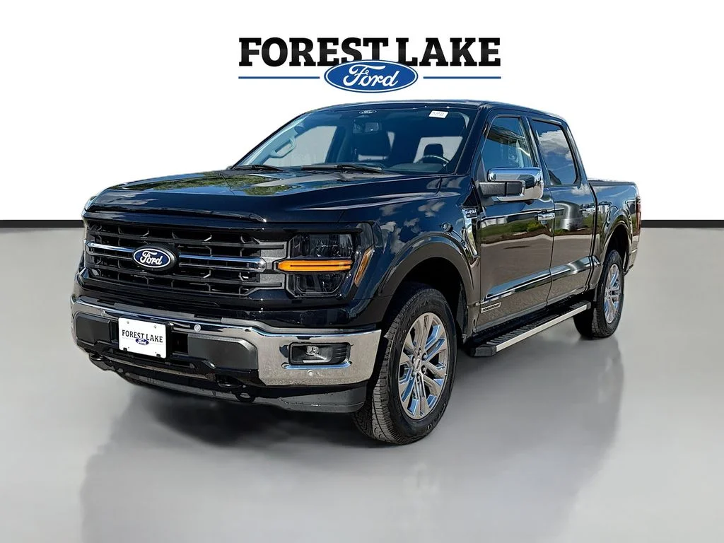 Used 2024 Agate Black Metallic Ford XLT image 3