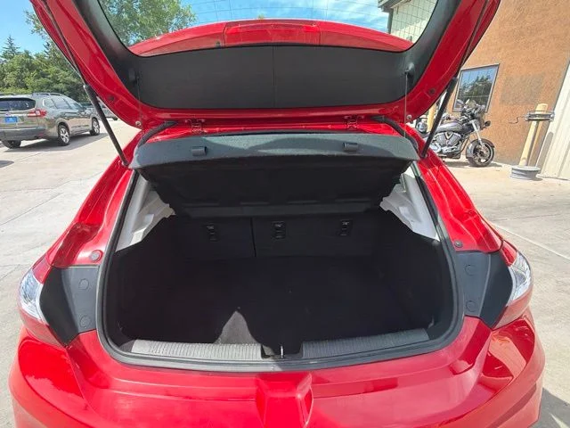 Used 2017 Red Chevrolet LT image 11