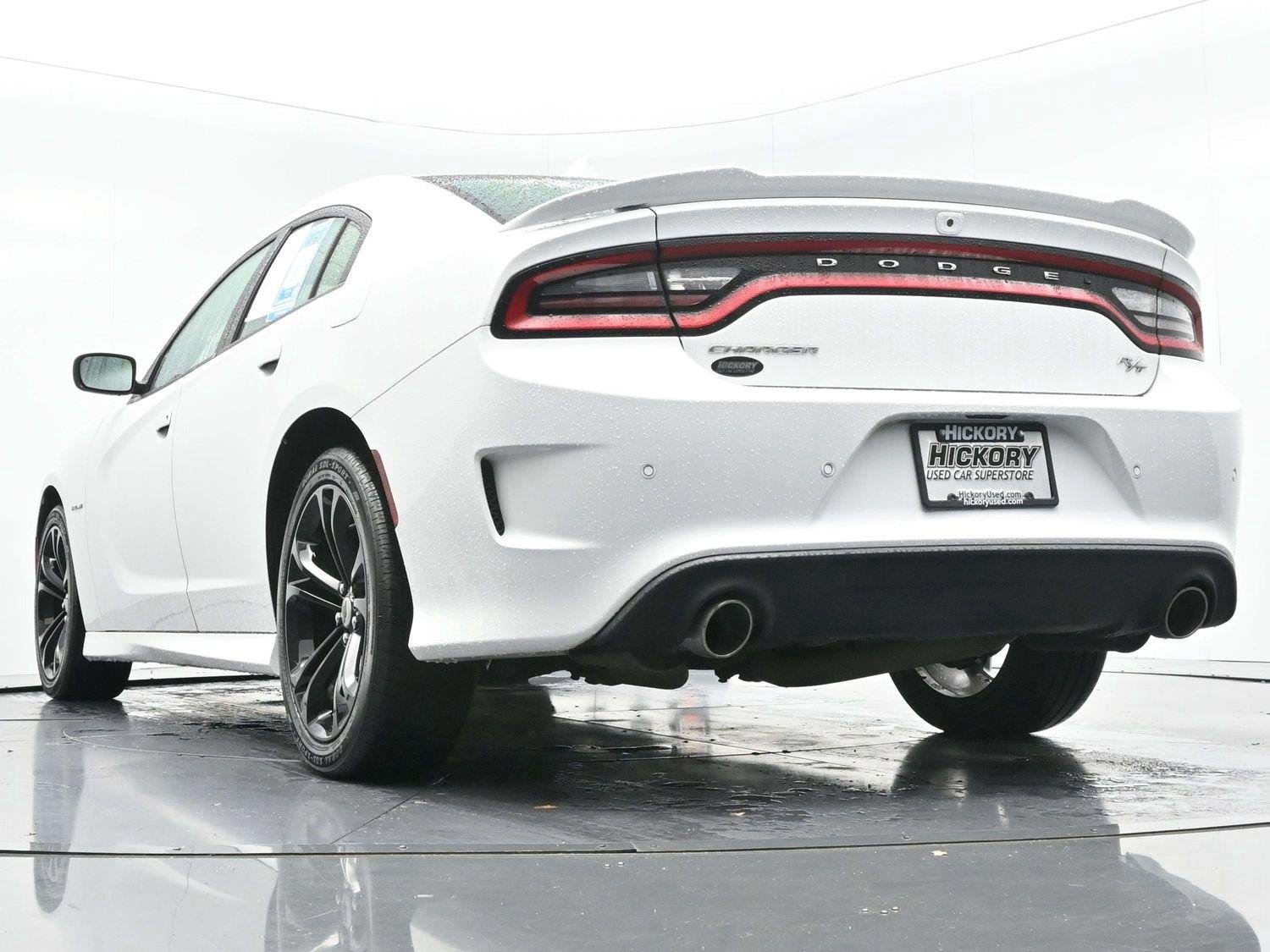Used 2021 White Knuckle Clearcoat Dodge R/T image 41