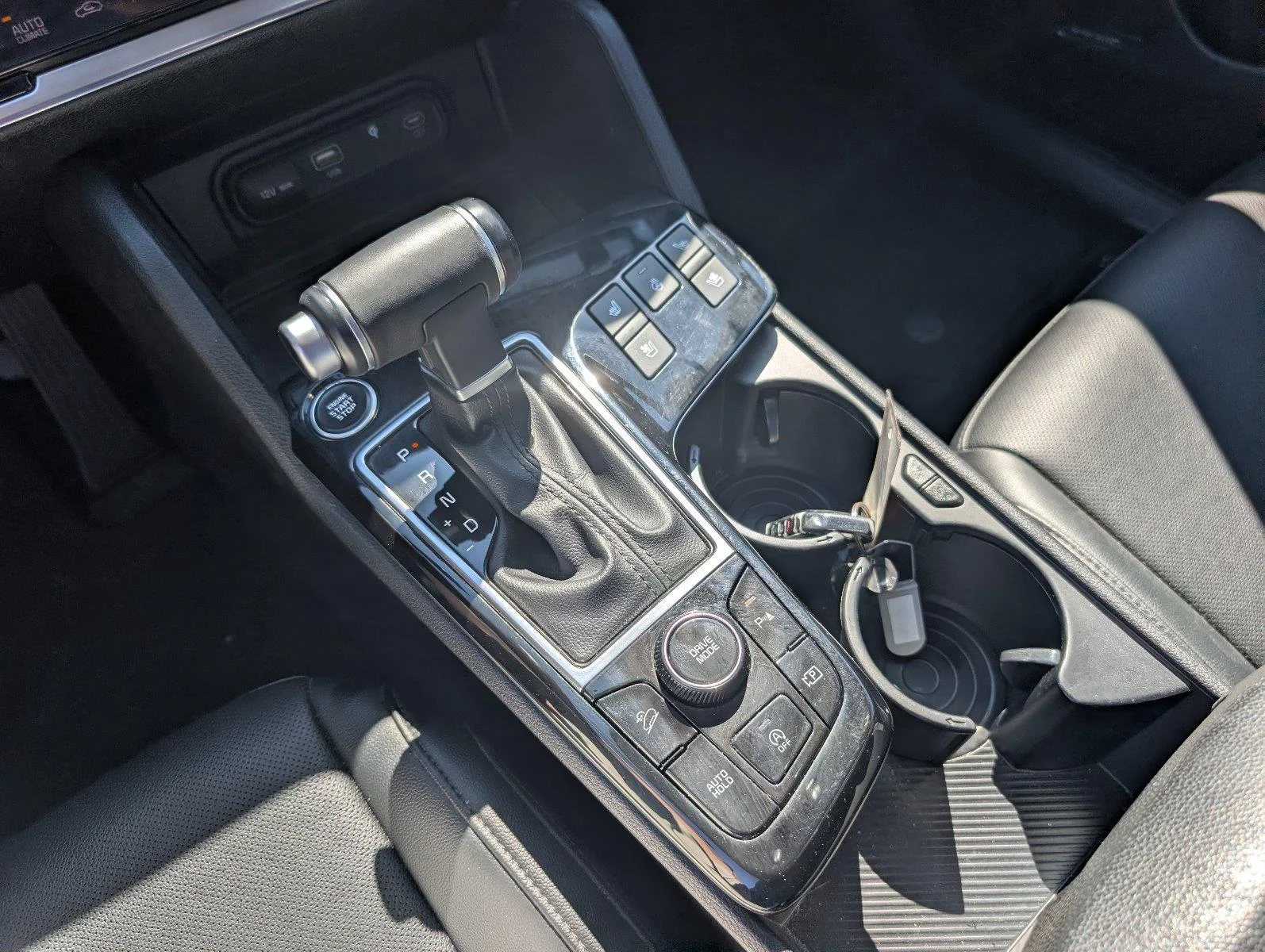 Used 2025 Wolf Gray Kia SX-Prestige image 20