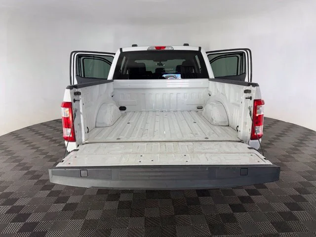 Used 2021 White Ford XL image 17
