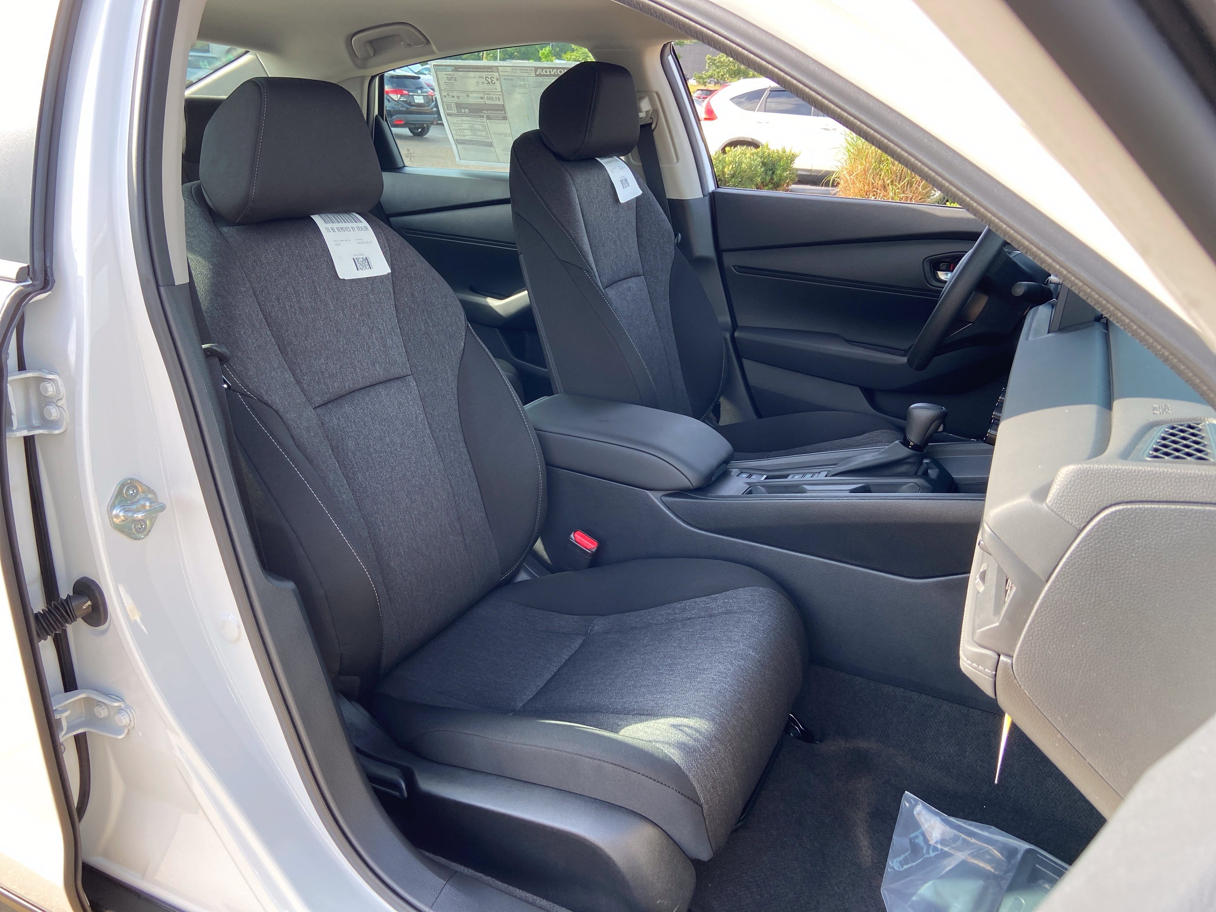 New 2026 Platinum White Pearl Honda LX image 23