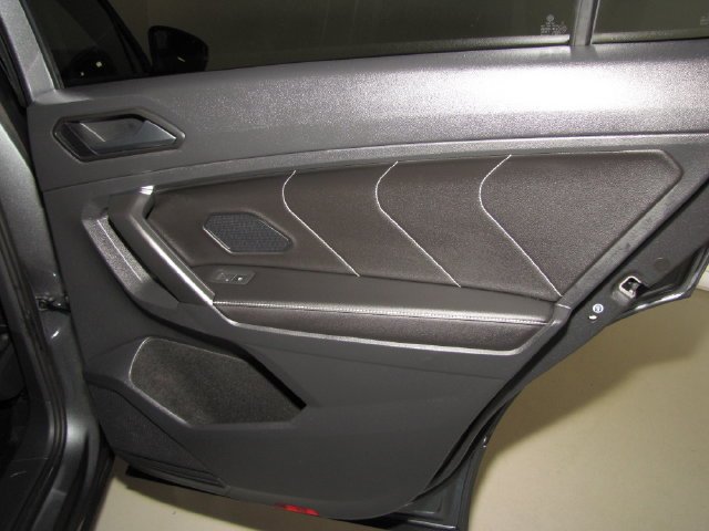 Used 2023 Gray Volkswagen SE R-Line Black image 17