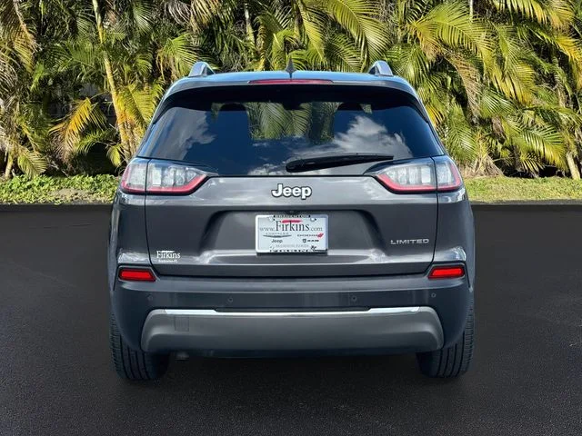 Used 2019 Gray Jeep Limited image 6