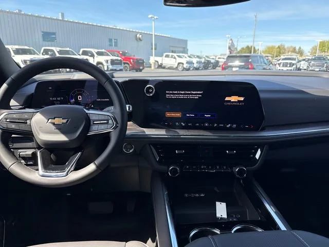 New 2026 Polar White Tricoat Chevrolet Premier image 13