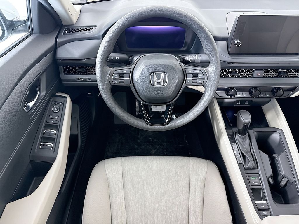 New 2026 Platinum White Pearl Honda LX image 11