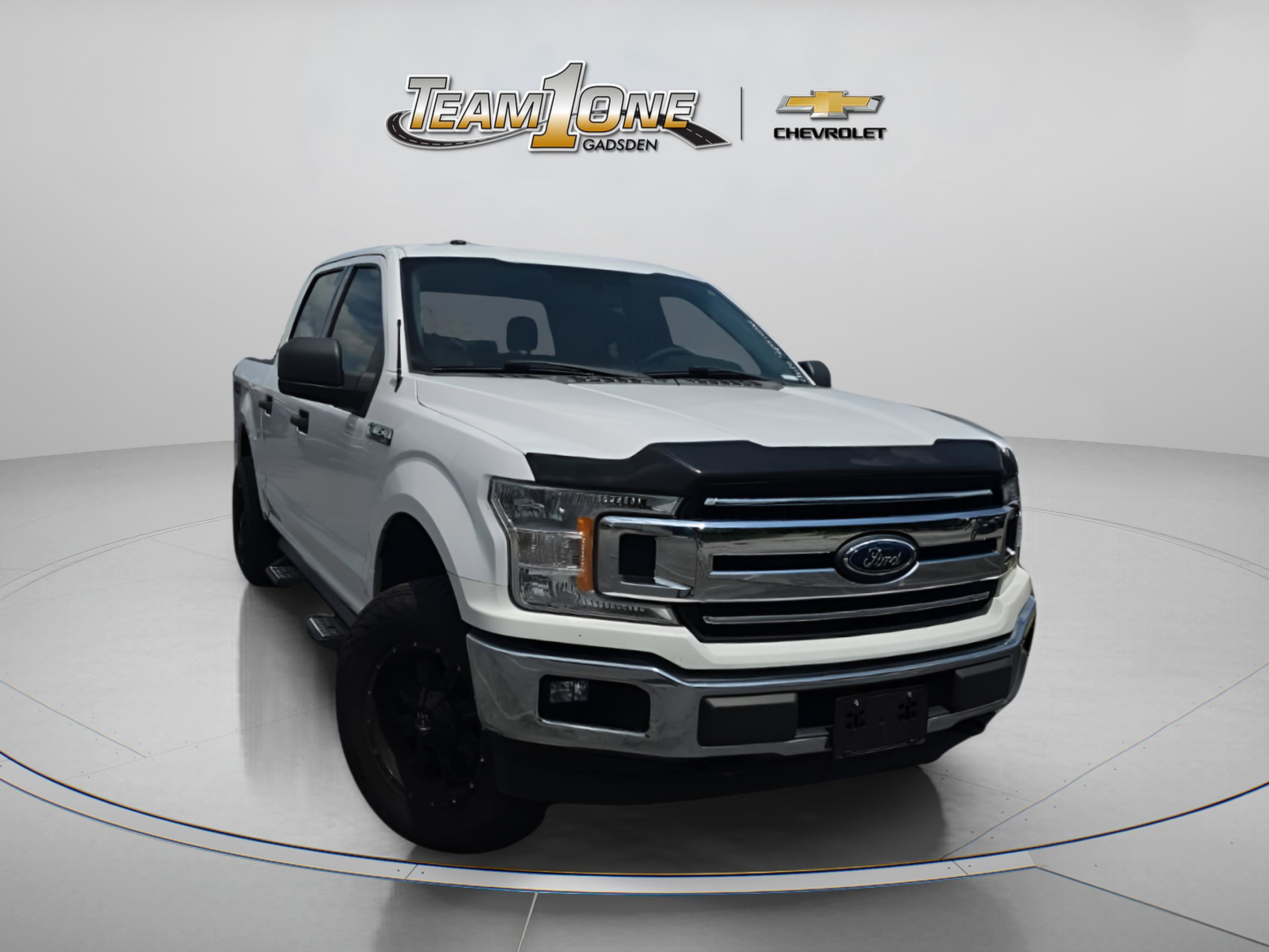 Used 2018 White Ford XLT image 1