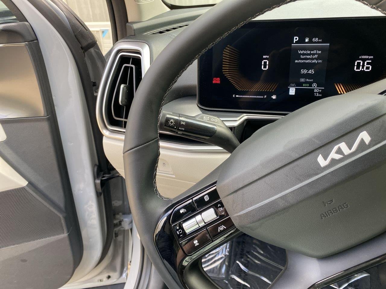 New 2026 Wolf Gray Kia S image 34