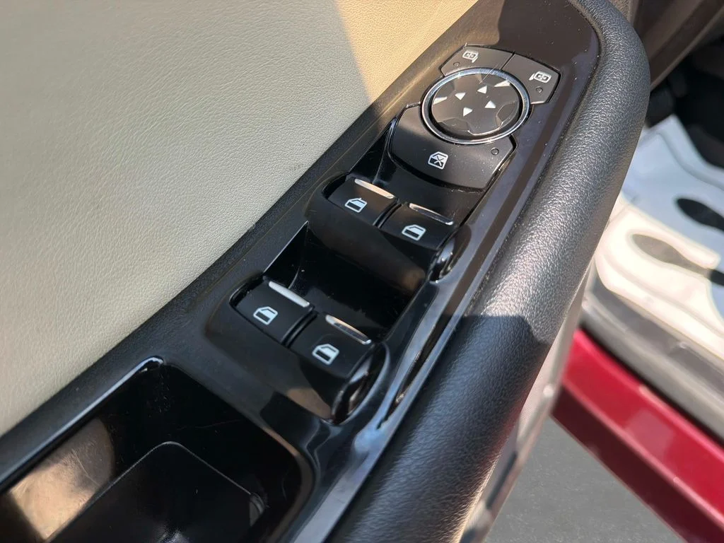 Used 2017 Red Ford SEL image 19