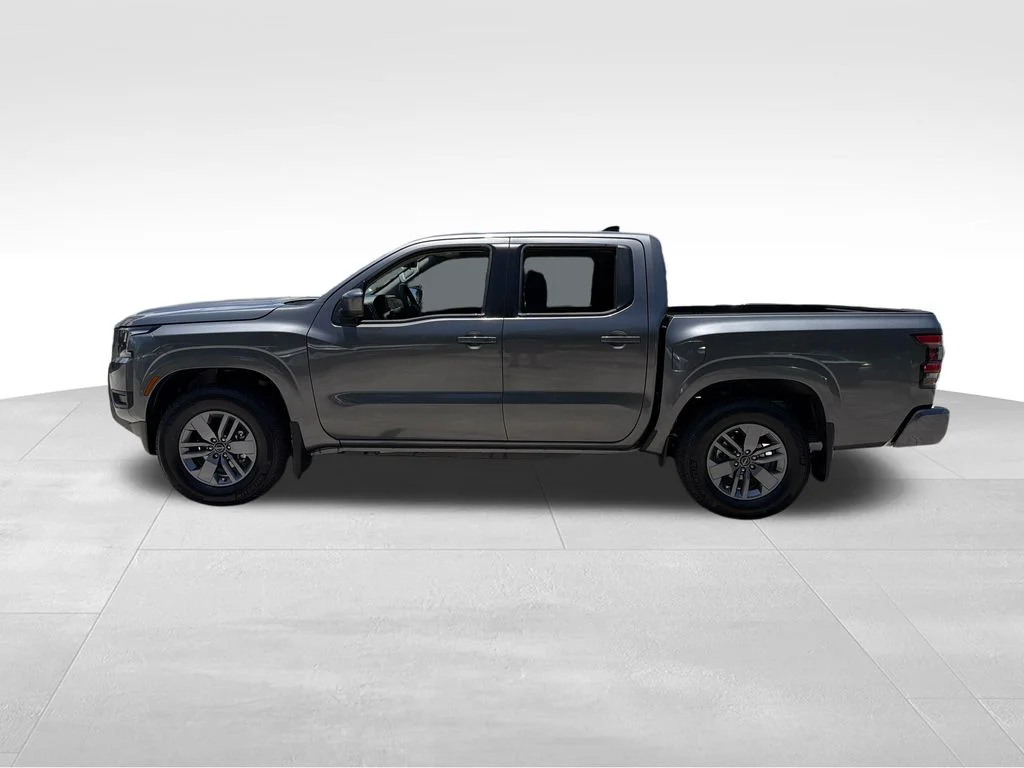New 2026 Gun Metallic Nissan Crew Cab SV image 4