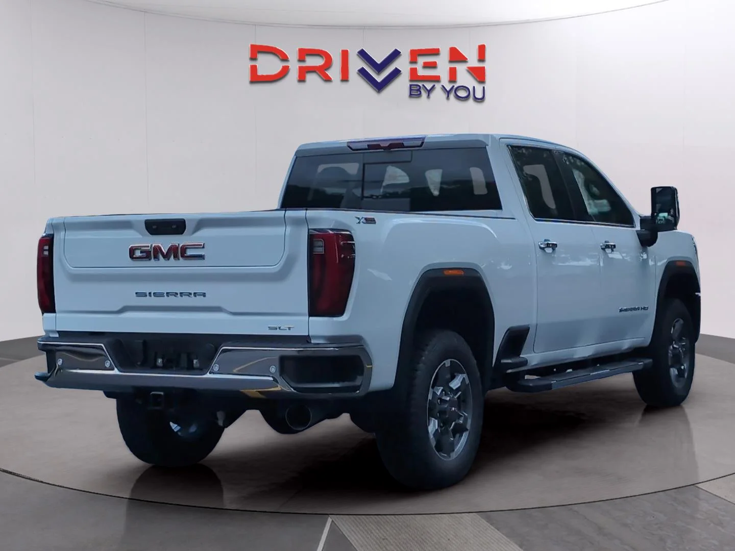 New 2026 Summit White GMC SLT image 5