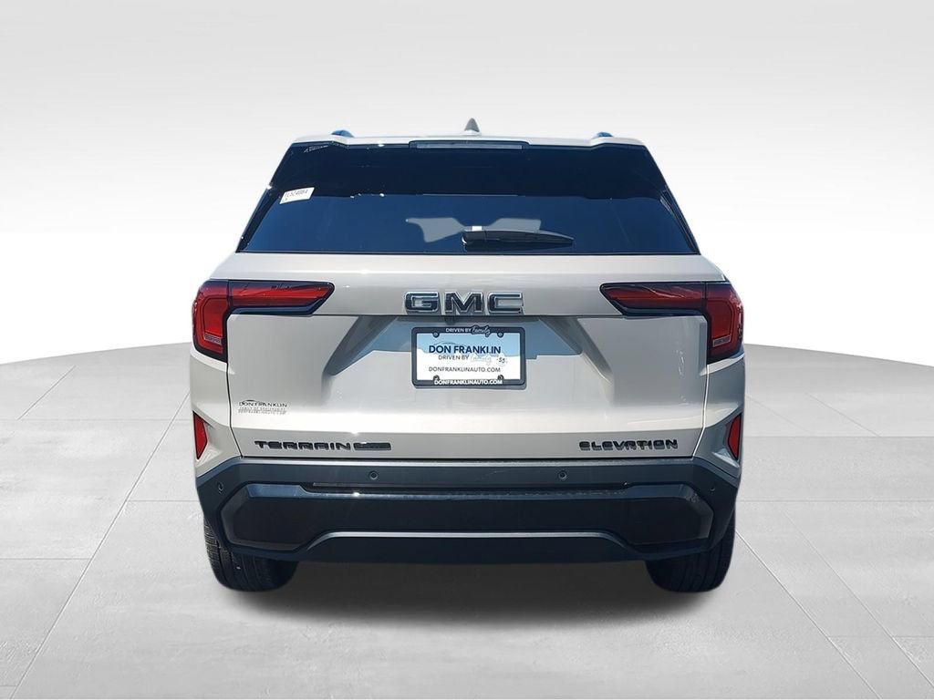 New 2026 Riverstone Metallic GMC Elevation image 7